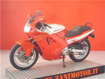 Honda CBR 600 F 87